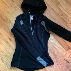 Avalanche sweatshirt, very warm and super cute